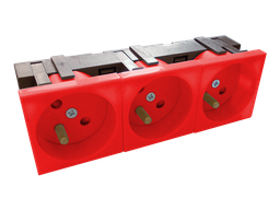 [DLX-24588R] TRIPLE 45X45 GROUNDED SOCKET RED